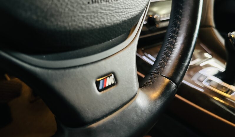 BMW 650i 2012 lleno