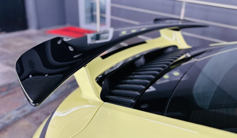 2025 PORSCHE 911 CARRERA lleno