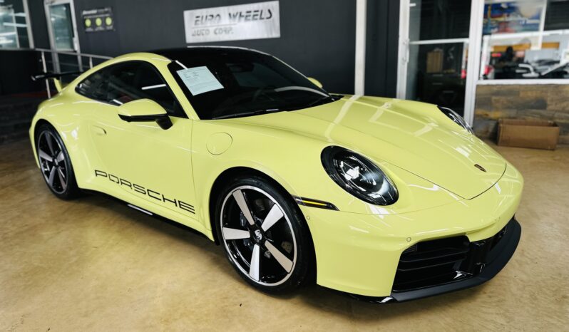 2025 PORSCHE 911 CARRERA lleno