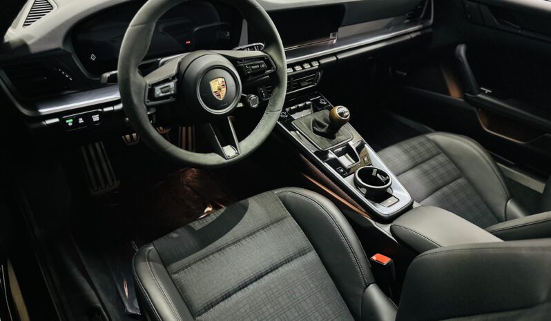 2026 PORSCHE 911 CARRERA T lleno