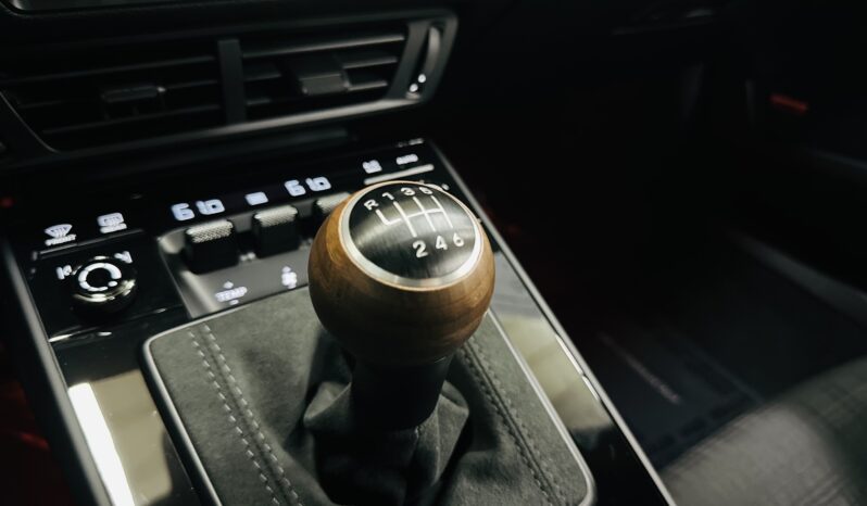 2026 PORSCHE 911 CARRERA T lleno