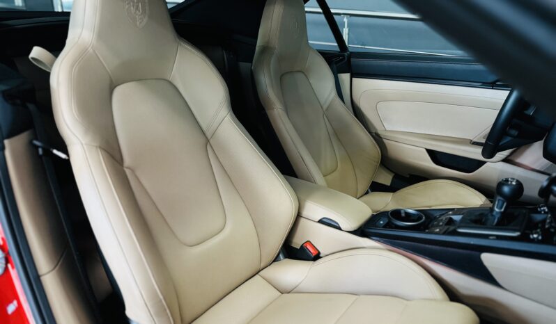 2024 911 Carrera GTS lleno