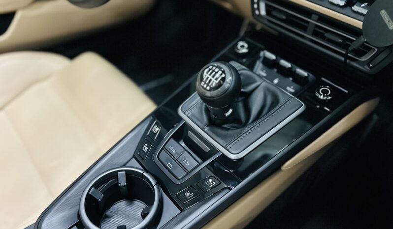 2024 911 Carrera GTS lleno