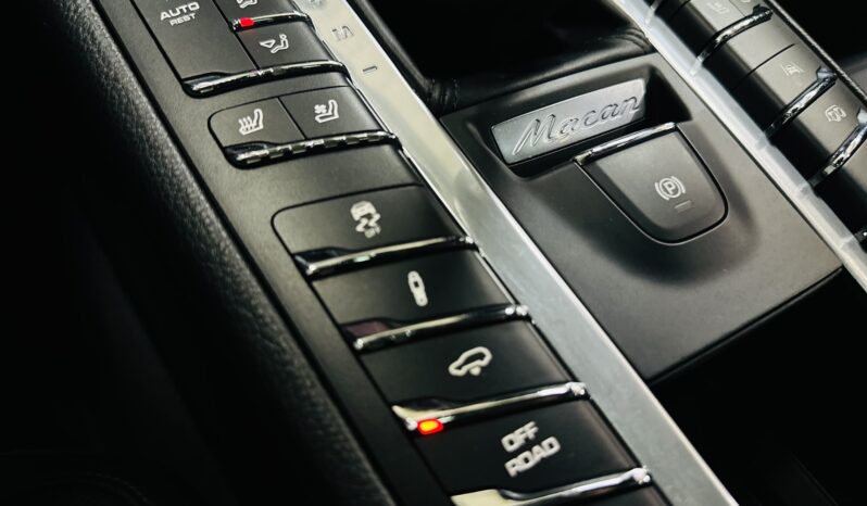 2020 PORSCHE MACAN GTS lleno