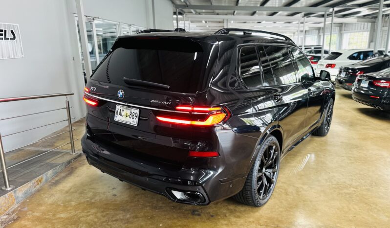 2023 BMW X7 x-DRIVE (M SPORT PACKAGE) lleno