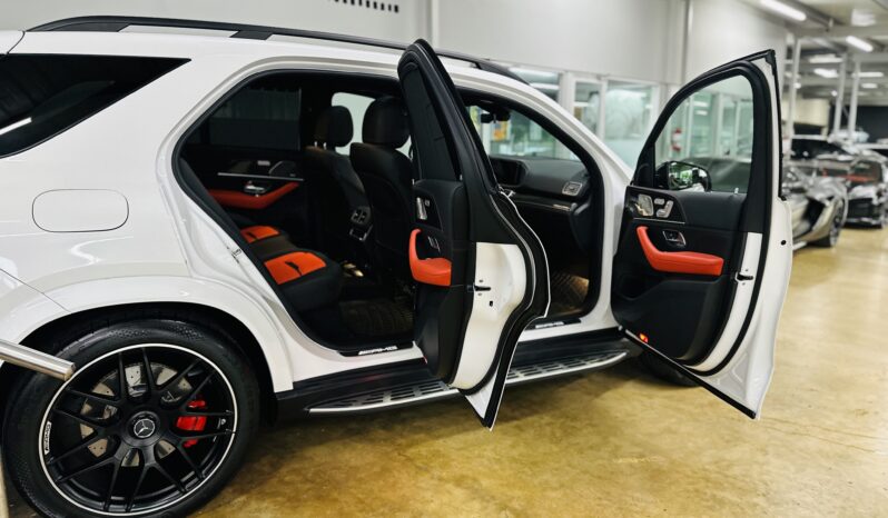 2024 M BENZ GLE 63S lleno
