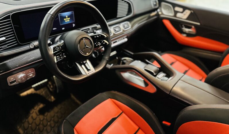 2024 M BENZ GLE 63S lleno