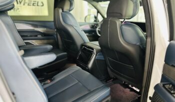 2025 ESCALADE ESCALADE iQ SPORT 2 lleno