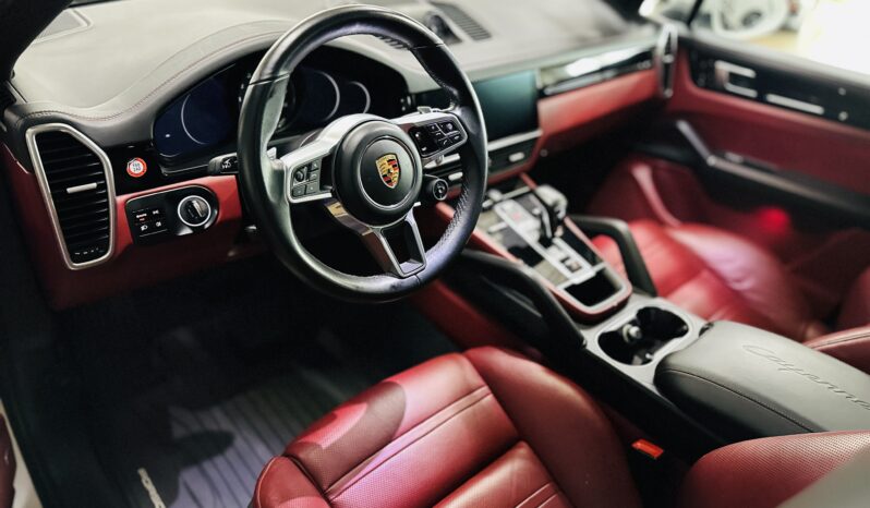 2020 PORSCHE CAYENNE COUPE (e-HYBRID) lleno