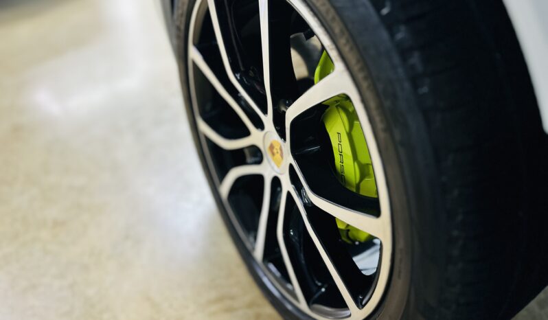 2020 PORSCHE CAYENNE COUPE (e-HYBRID) lleno