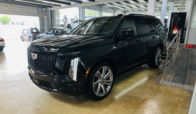 2026 CADILLAC ESCALADE SPORT lleno