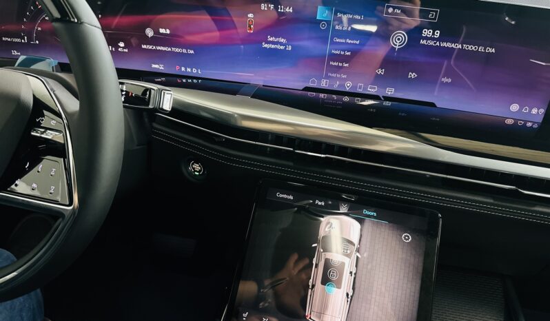 2026 CADILLAC ESCALADE SPORT lleno