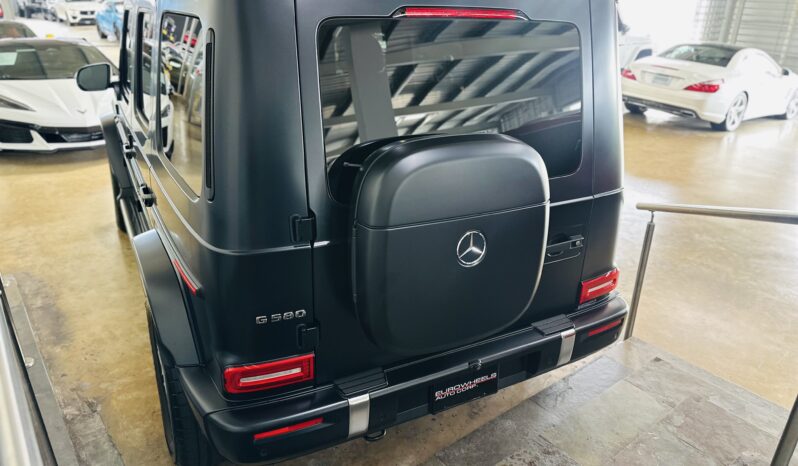 2025 MERCEDES BENZ G 580 MANUFAKTUR BLACK MAGNO , lleno
