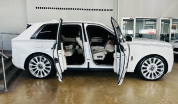 2019 Rolls Royce Cullinan lleno