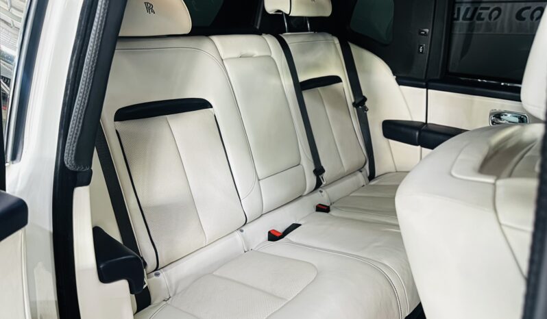 2019 Rolls Royce Cullinan lleno