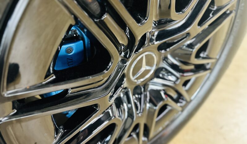 2025 MERCEDES BENZ G 580 WHITE MAGNO EDITION ONE lleno
