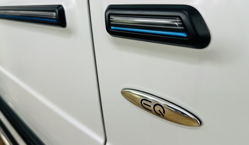 2025 MERCEDES BENZ G 580 WHITE MAGNO EDITION ONE lleno