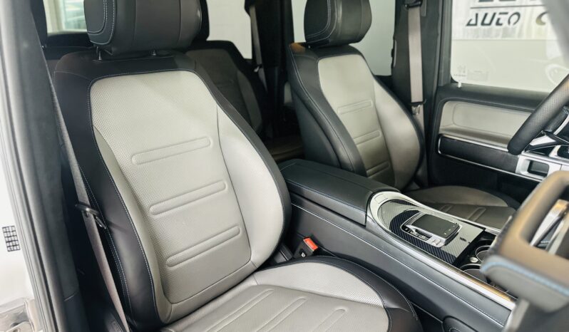2025 MERCEDES BENZ G 580 WHITE MAGNO EDITION ONE lleno