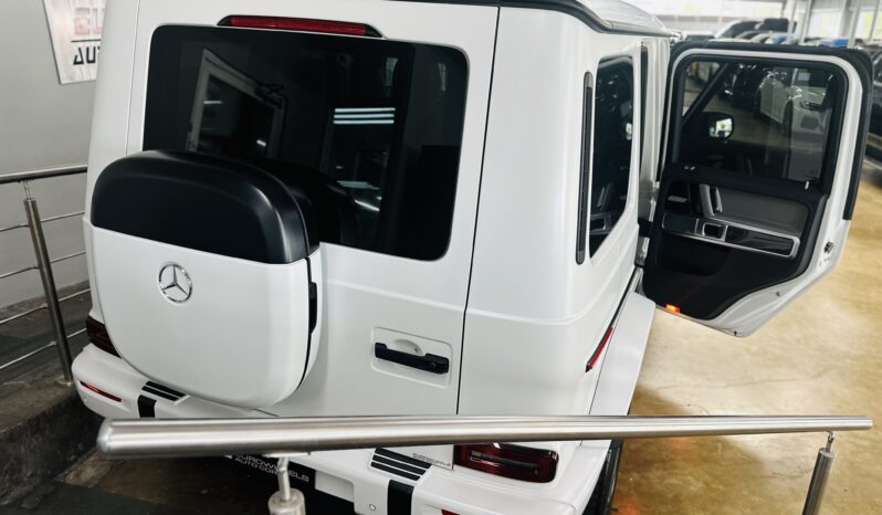 2025 MERCEDES BENZ G 580 WHITE MAGNO EDITION ONE lleno