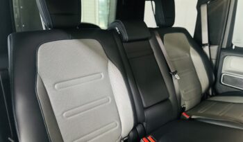 2025 MERCEDES BENZ G 580 WHITE MAGNO EDITION ONE lleno