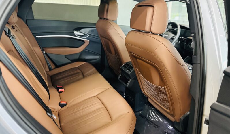 AUDI E-TRON S-LINE 2022 lleno