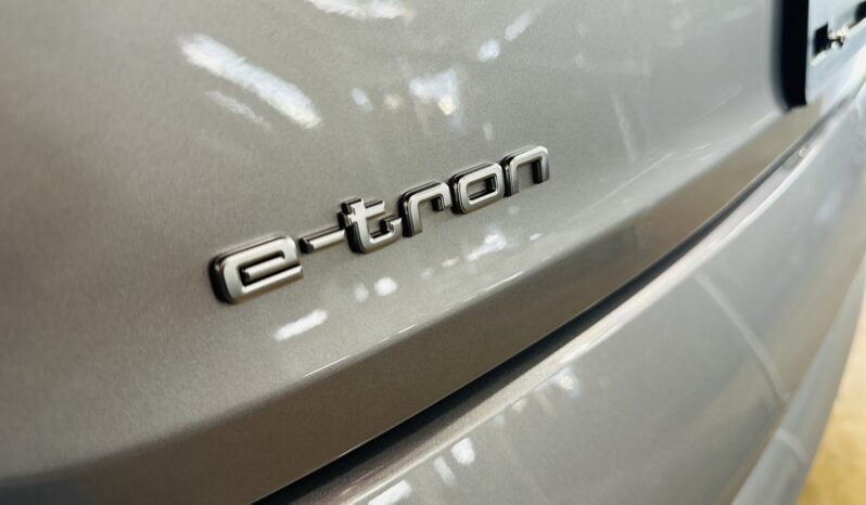 AUDI E-TRON S-LINE 2022 lleno
