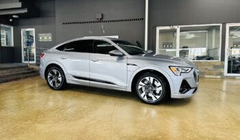 AUDI E-TRON S-LINE 2022 lleno
