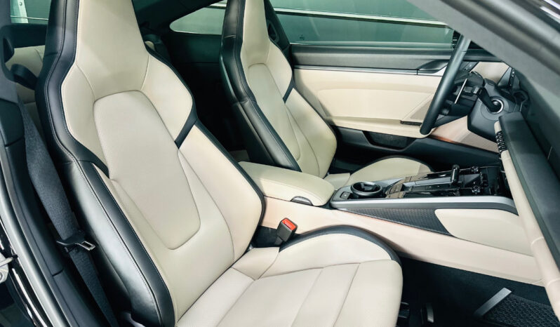 2025 PORSCHE 911 CARRERA lleno