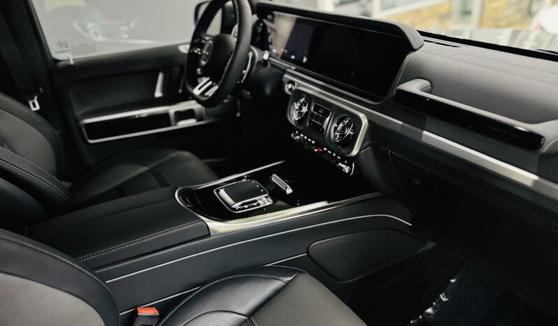 2026 MERCEDES BENZ G 63 AMG MANUFAKTUR lleno