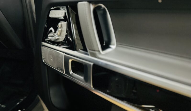 2026 MERCEDES BENZ G 63 AMG MANUFAKTUR lleno