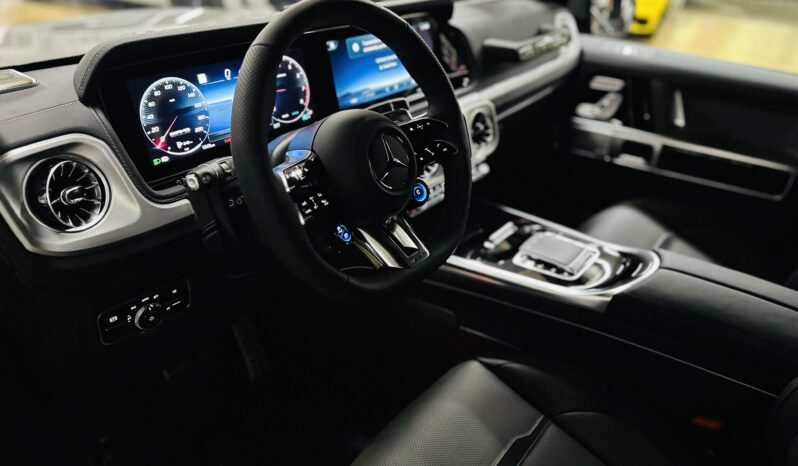 2026 MERCEDES BENZ G 63 AMG MANUFAKTUR lleno