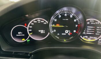 2022 Porsche Cayenne coupe e hybrid lleno