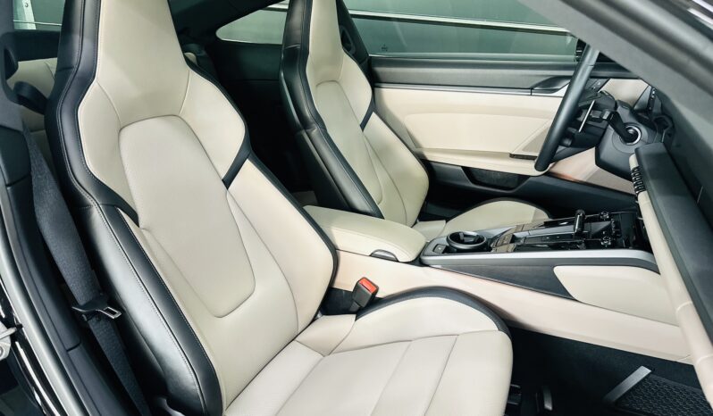 2025 PORSCHE 911 CARRERA lleno