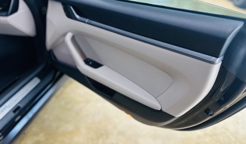 2025 PORSCHE 911 CARRERA lleno