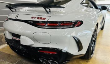 2026 AMG GT 63 S e Performance lleno