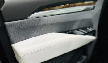 2026 CADILLAC ESCALADE ESV PLATINUM lleno