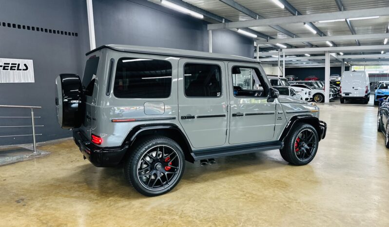 2026 MERCEDES BENZ G 63 AMG lleno