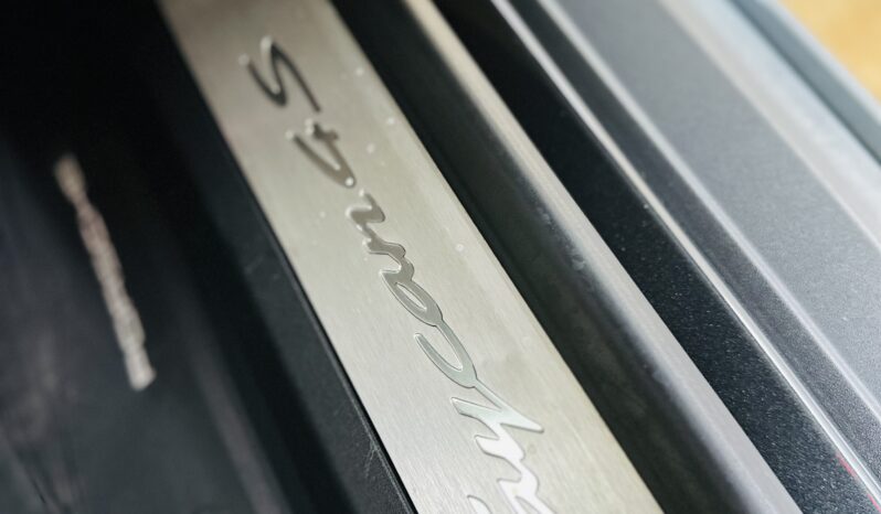 2020 PORSCHE TAYCAN 4S lleno