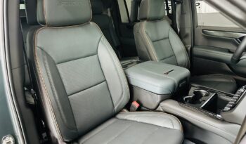 2026 GMC Yukon XL AT4 lleno