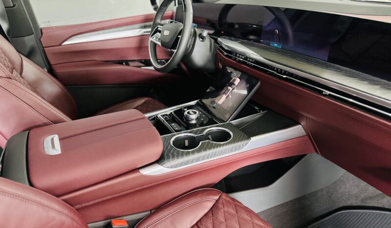 2026 CADILLAC ESCALADE SPORT lleno