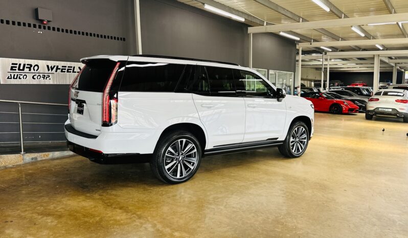 2026 CADILLAC ESCALADE SPORT lleno