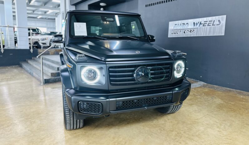 2025 MERCEDES BENZ G 580 lleno