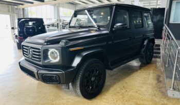 2025 MERCEDES BENZ G 580 lleno
