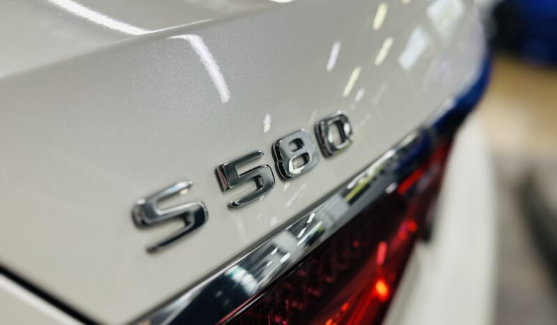 2021 M BENZ S 580 lleno