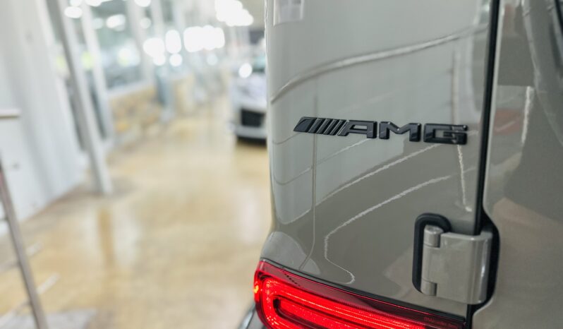 2026 MERCEDES BENZ G 63 AMG lleno