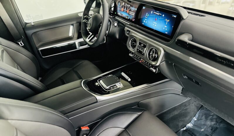 2026 MERCEDES BENZ G 63 AMG MANUFAKTUR lleno