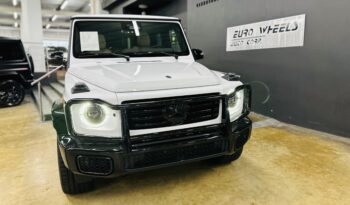 2025 MERCEDES BENZ G 550 AMG LINE lleno
