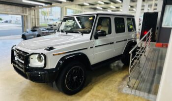 2025 MERCEDES BENZ G 550 AMG LINE lleno