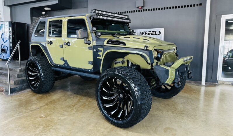 2013 Jeep Wrangler Rubicon lleno