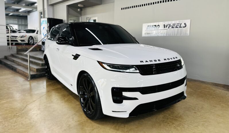 2026 RANGE ROVER SPORT P530 lleno